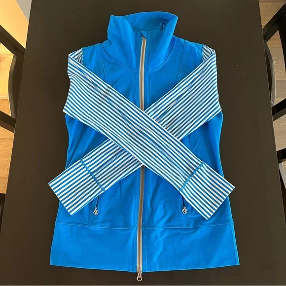 Lululemon Daily Yoga Jacket Beaming Blue Size 8 - Picture 10 of 10